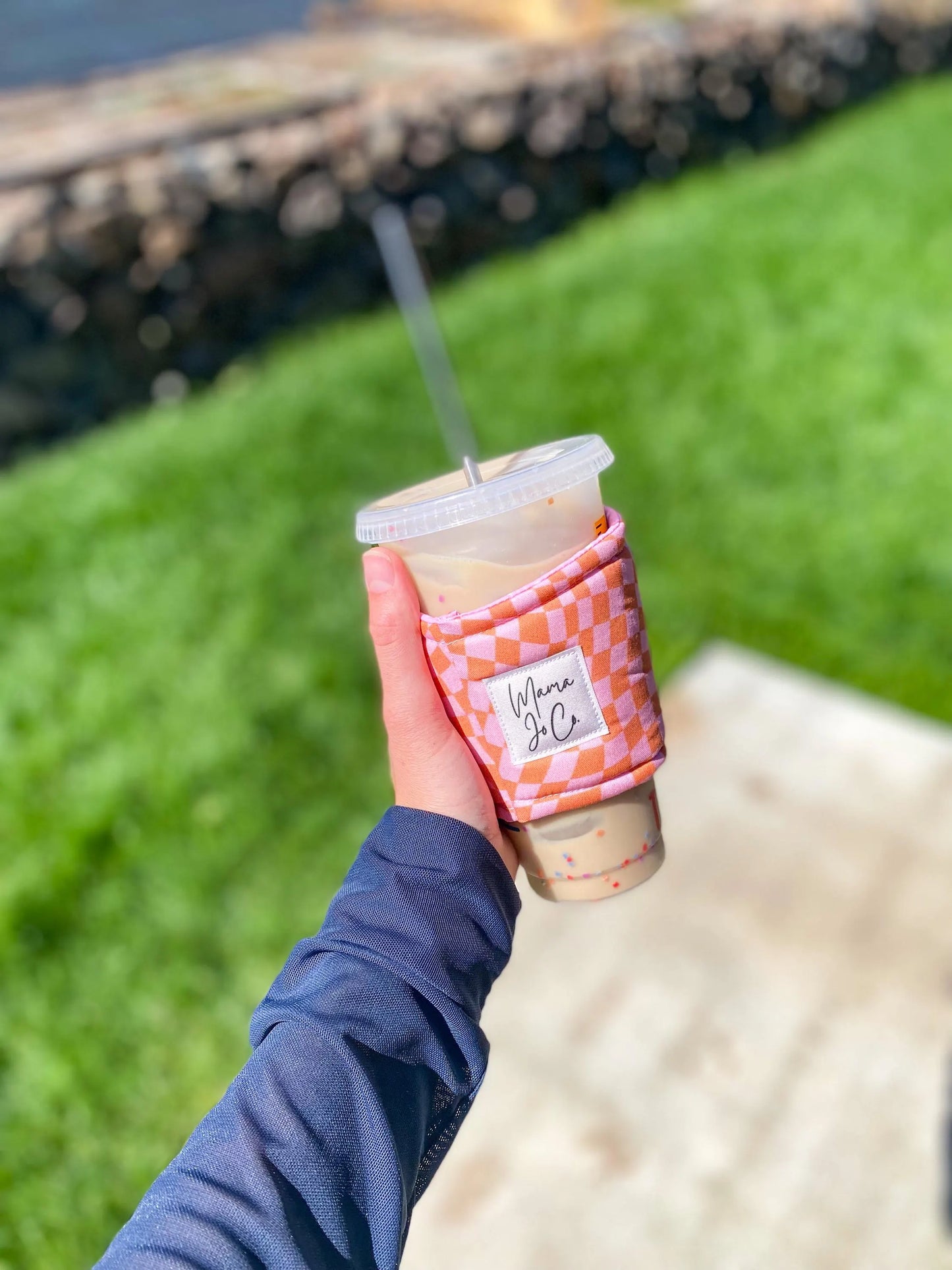 Pink Wavy Check Insulated Coffee Coozie